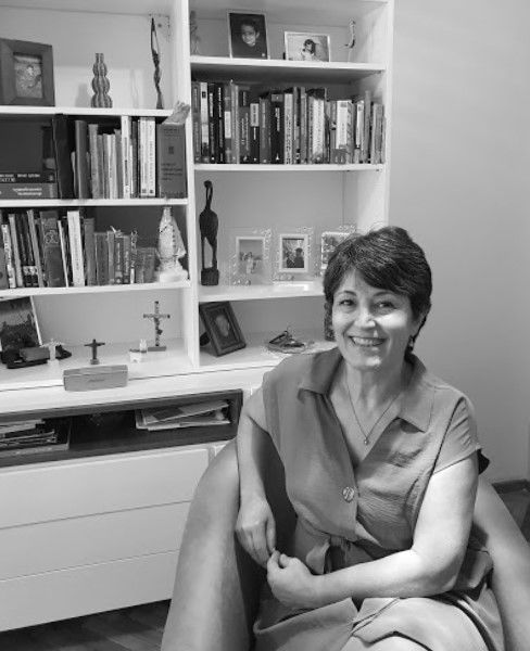 Mónica Perez Corradini